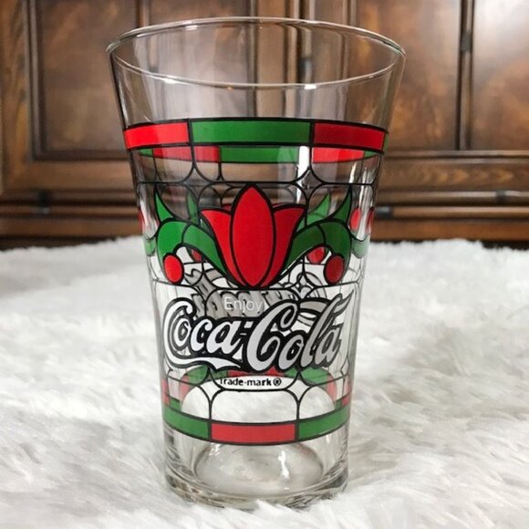 NWOT Set of 2 Coca-Cola Poinsettia Stain Glasses - Picture 3 of 5